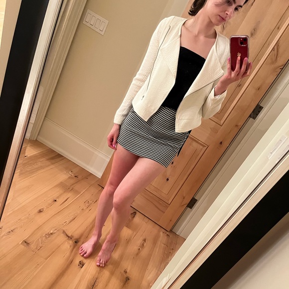 Club Monaco - White Jacket - Picture 7 of 8